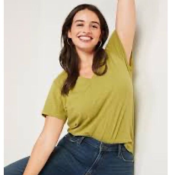 Old Navy Slub Knit Tee in Macaw Green! - Picture 1 of 7